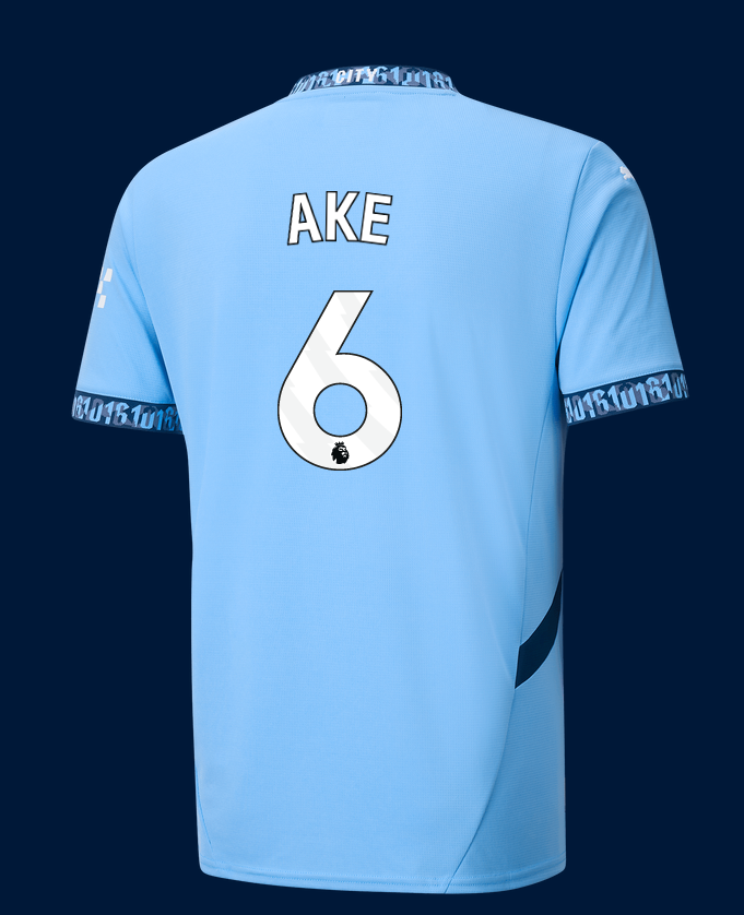 Manchester City Heimtrikot Teamlightblue 2024-25 mit AKÉ 6 Aufdruck | Offizieller Manchester City Store