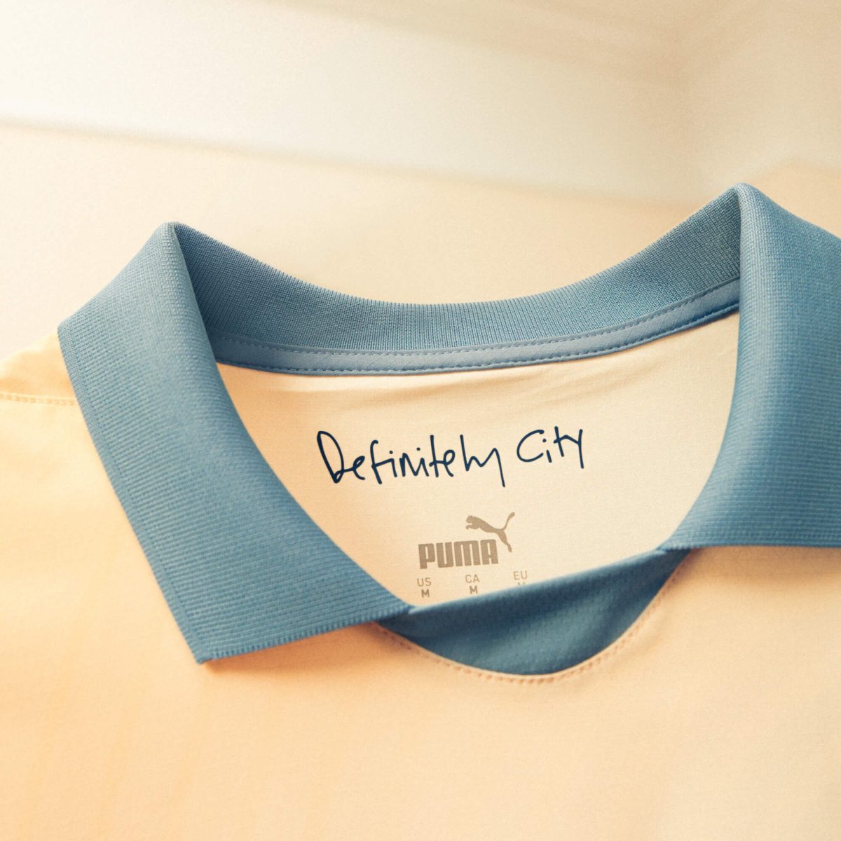 manchester city authentisches definitiv city trikot 202425 in der sammlerausgabe | Offizieller Manchester City Store