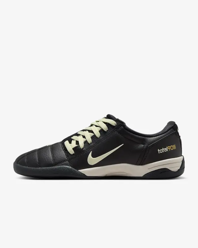 nike-total-90-3-black-coconut-milk-io2083-010 | Offizieller Manchester City Store