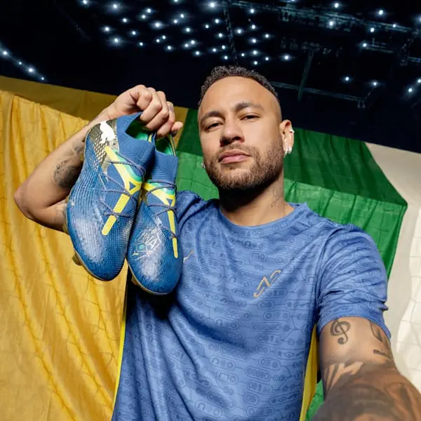 puma-neymar-jr-x-future-7-ultimate-fg-ag-bna-pack-108079-01 | Offizieller Manchester City Store